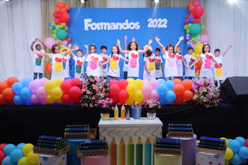 Formatura dos alunos das EMEFs e EMEIs