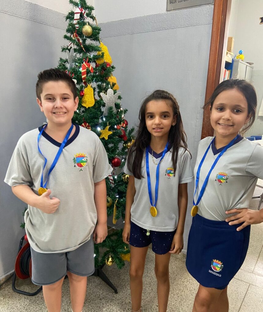 Alunos da rede pública são premiados na 2ª Olimpíada Mirim – OBMEP