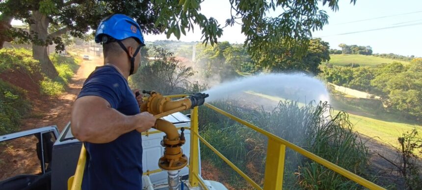 Brigada da Guarda Municipal controla dois focos de incêndio em diferentes áreas da cidade